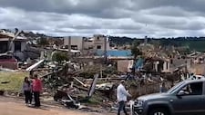 Tornado arrasa ciudad del sur de Brasil dejando muertos y cientos de heridos