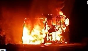 Áncash: bus que trasladaba a músicos se incendia y pierden pertenencias