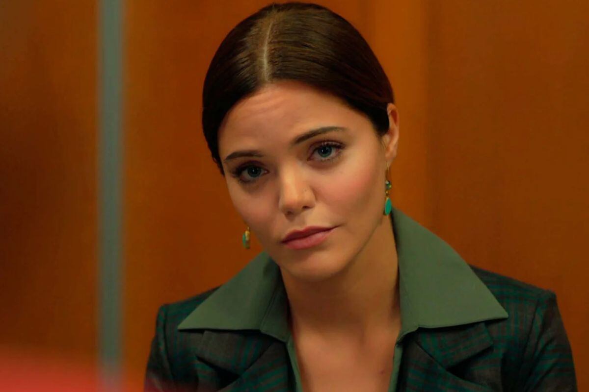 Hilal Antinbilek en el papel de Züleyha en "Tierra amarga" (Foto: Tims & B Productions)