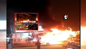 ¡Genera alarma! Bus del Corredor Morado se incendia en San Juan de Lurigancho