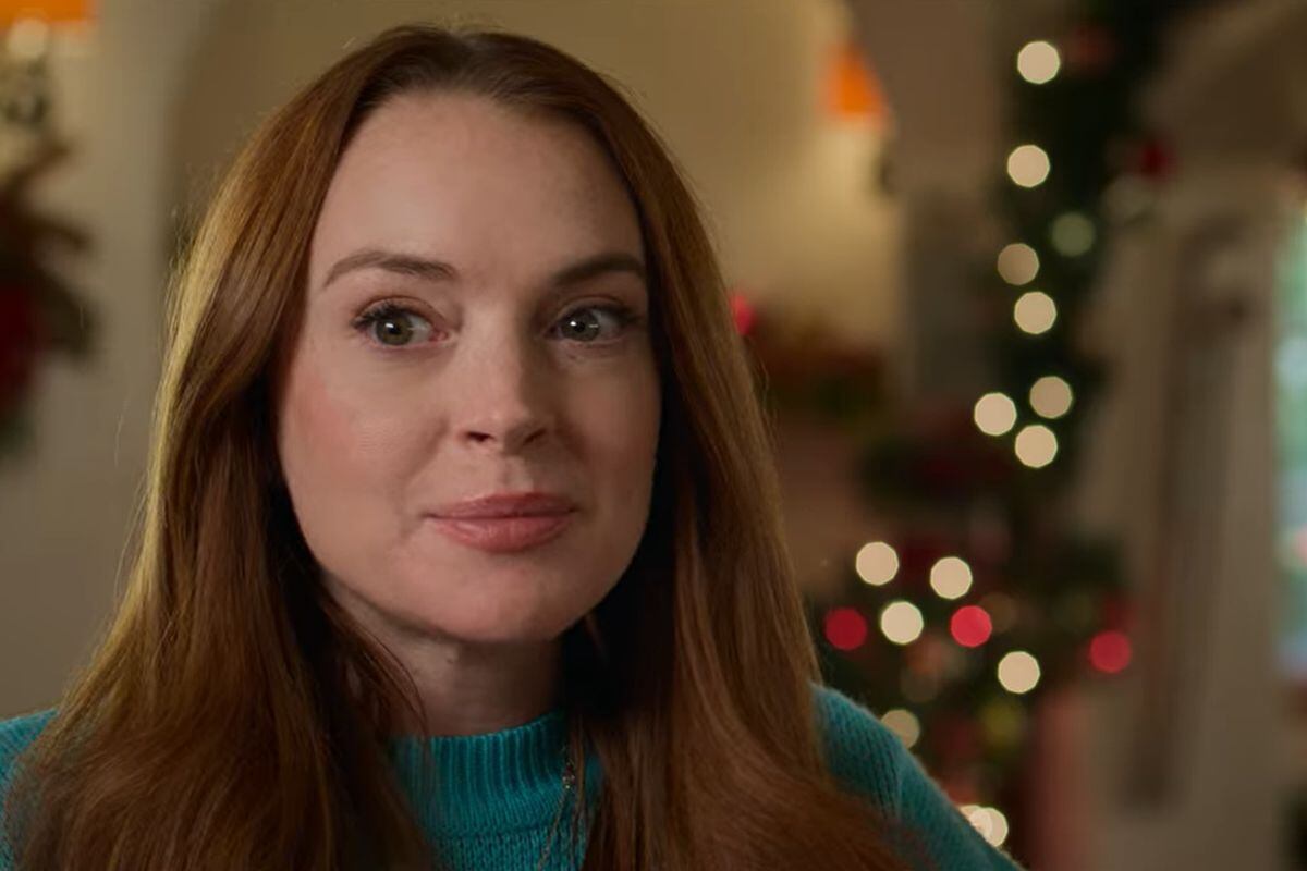 La actriz confesó su noche romántica con Peters (Foto: Netflix)