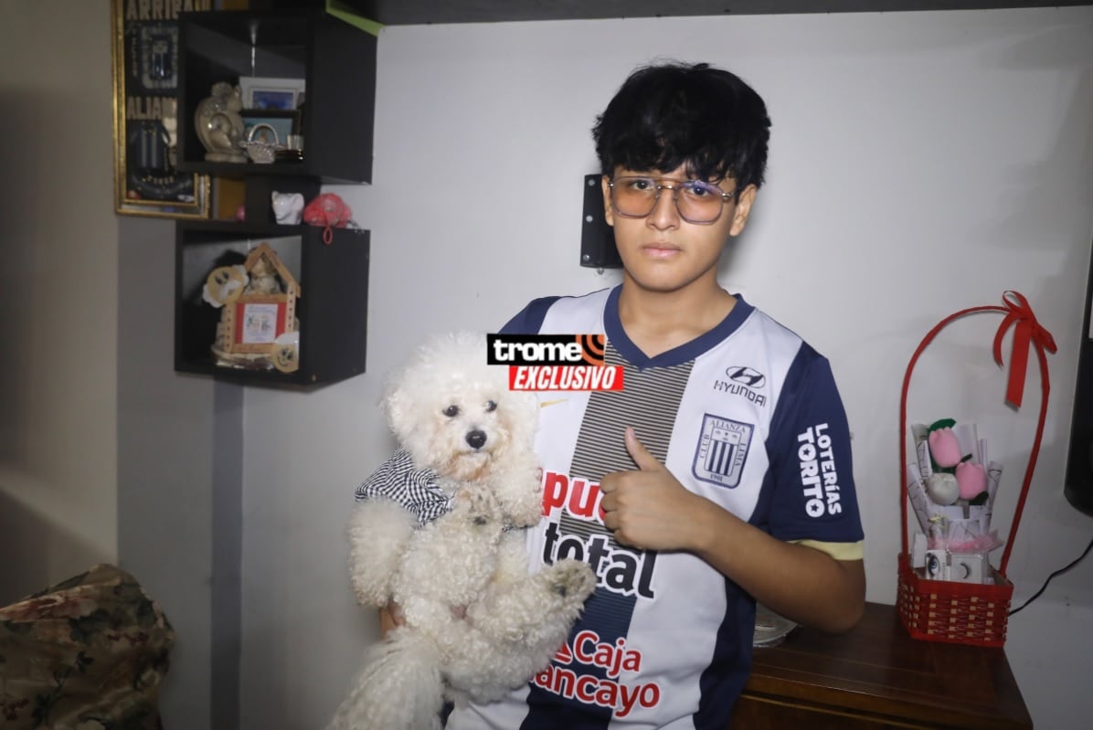 Maikel vive en El Agustino y logró el primer puesto del cómputo general en admisión UNI. Su perrito Hachi es su engreido. (Entrevista: Isabel Medina / Trome).