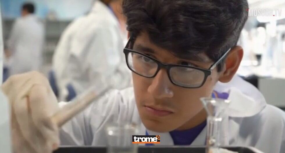 Héctor Rodríguez logró medallas para el Perú en olimpiadas de ciencias y ahora ha ingresado en primer puesto de la PUCP. Quiere ser físico. (Trome)
