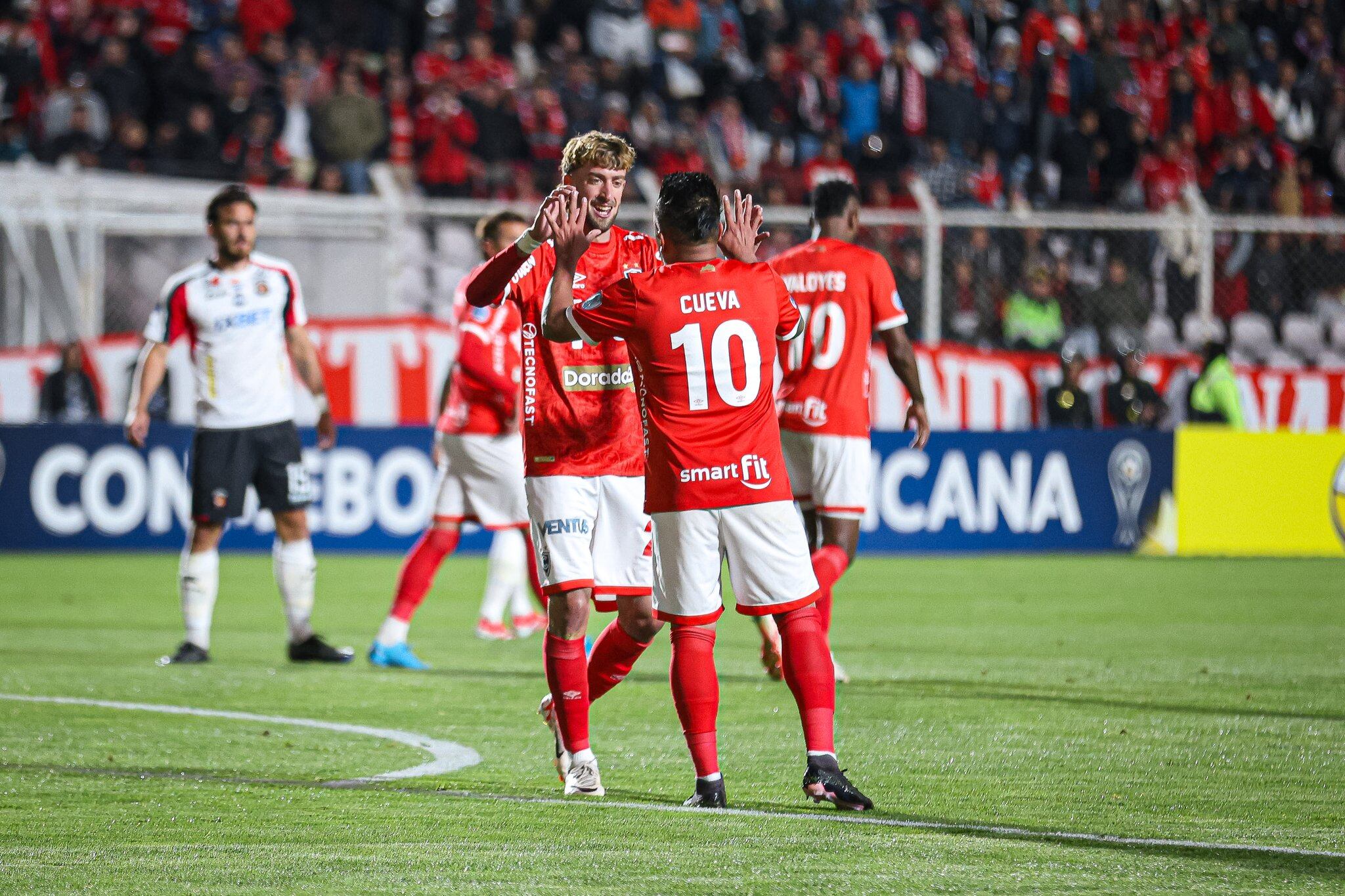 Gaspar Gentile abrió la cuenta en el Cusco, para el triunfo de Cienciano sobr Caracas FC. (Redes sociales Cienciano)