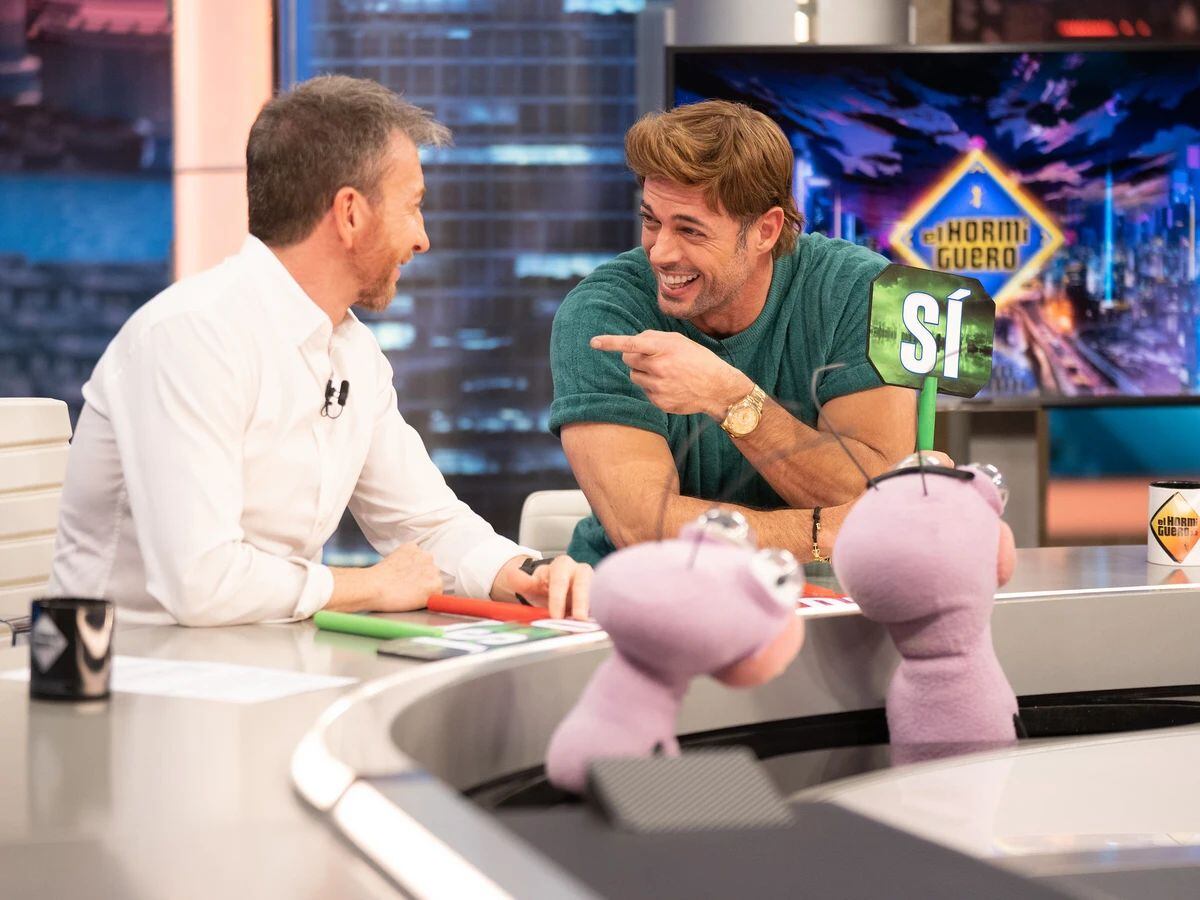 Willam durante la charla con Pablo Motos (Foto: Antena 3)