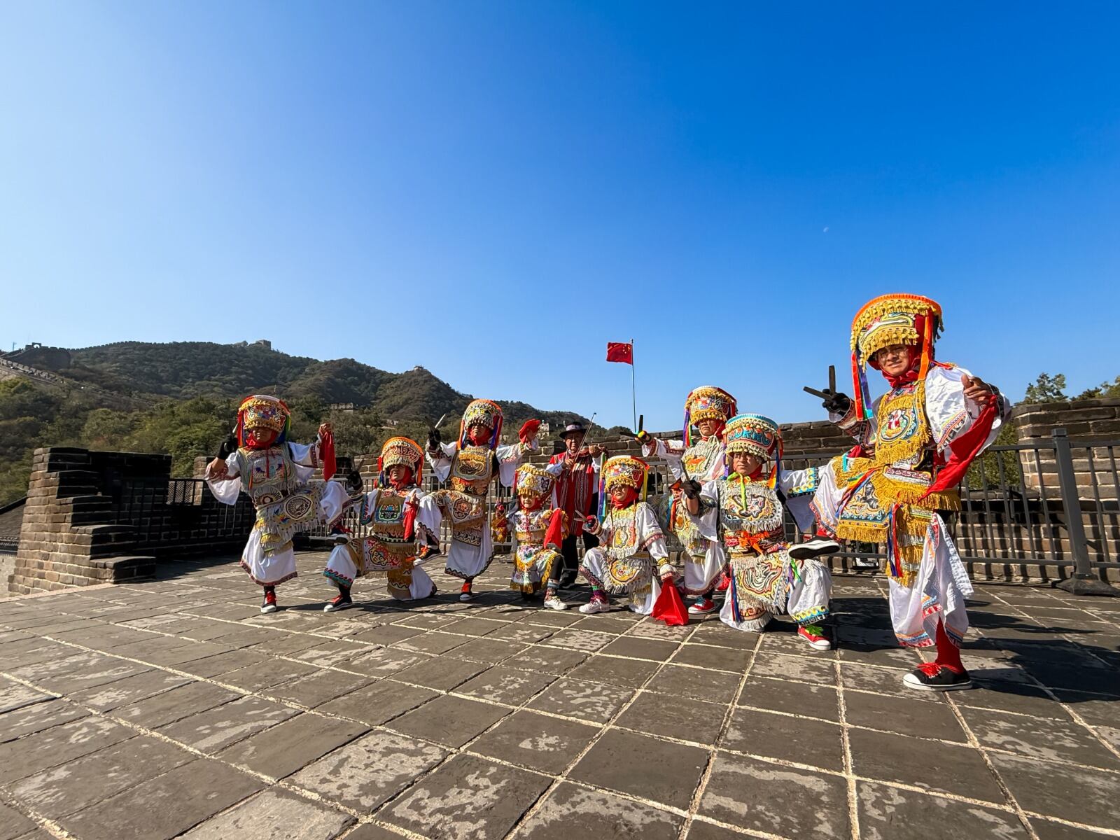 Chimango Lares y sus Danzantes de Tijeras