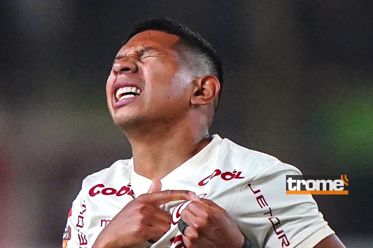 Edison Flores señala escudo de la 'U' para festejar el 2-0 en el Monumental (Foto: Liga1 )