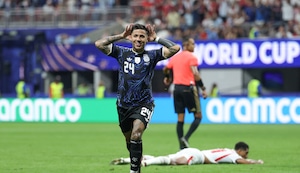 ¡Mira el golazo de Enzo Fernández! Argentina empató 1-1 con Inglaterra a los 85′ y revivió en la semifinal del Mundial 2026