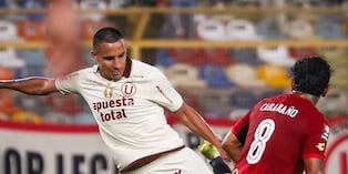 Alex Valera pone el primer gol de Universitario ante Sport Huancayo. (@Universitario de Deportes)