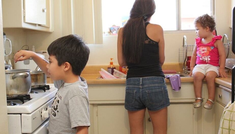 El 60% de casos de quemaduras en niños son originados por líquidos calientes. (Foto: Andina) | Referencial