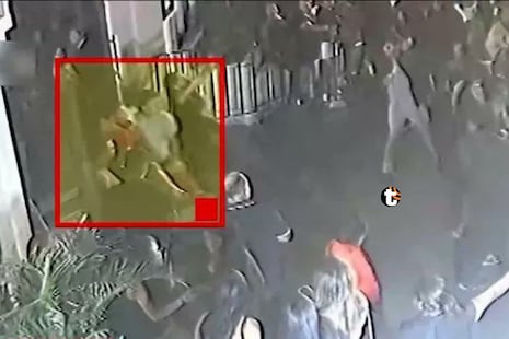 ¡Explosión en plena pista! cámaras captan el momento en que lanzan granada en discoteca Dalí y desatan pá...