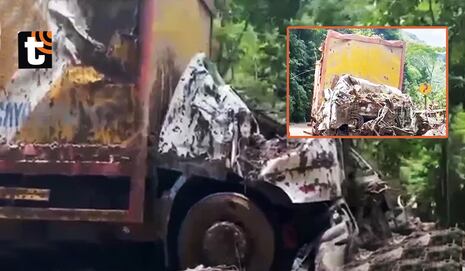 ¡Tragedia en Huánuco! Chofer de tráiler muere aplastado por rocas tras derrumbe en plena carretera