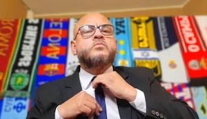 ‘Mr. Peet’, Peter Arévalo, debuta en las tablas con su unipersonal