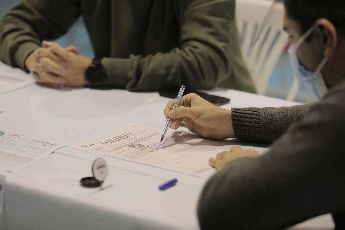 Los miembros de mesa son clave en el desarrollo de la jornada electoral (Foto:GEC)
