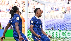 ¡Con lo justo! Francia se impuso 1-0 a Paraguay con gol de penal de Mbappé y avanzó a cuartos de final