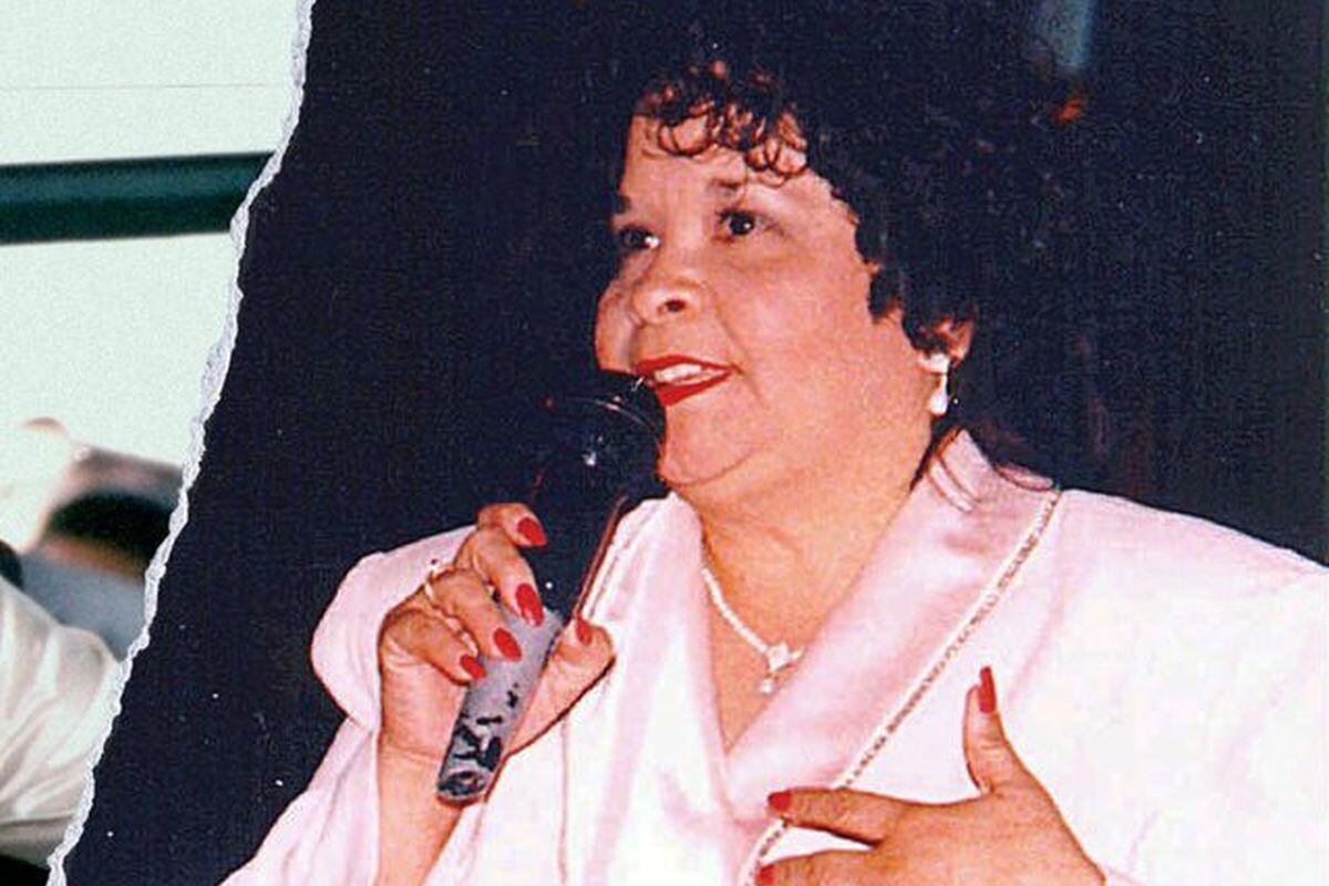 Yolanda Saldívar fue sentenciada a cadena perpetua y actualmente tiene 60 años (Foto: Netflix)