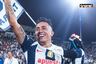 Christian Cueva renovó con Alianza Lima y seguirá en el equipo el resto de la temporada