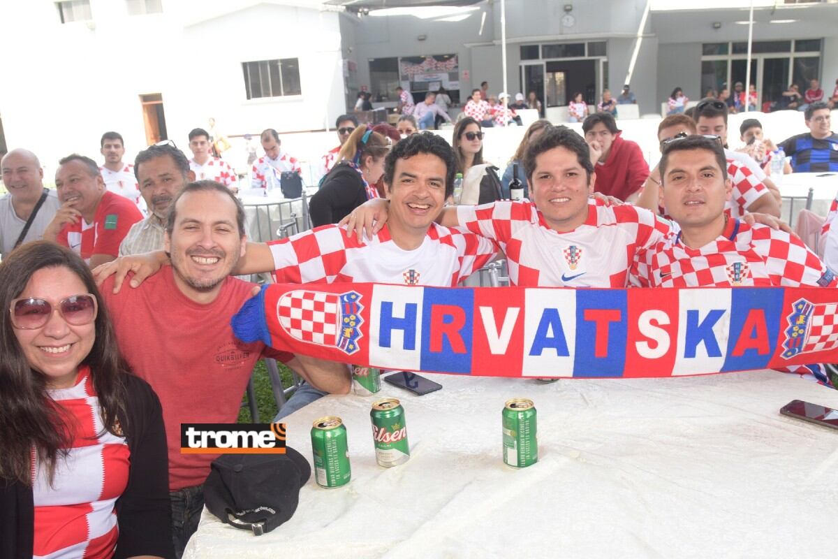 Son parte de la comunidad croata en Perú. "Hinchamos por Croacia y respetamos al equipo rival. Cualquiera puede ganar", dijo Pedro Puh. (Entrevista: Isabel Medina / Trome).