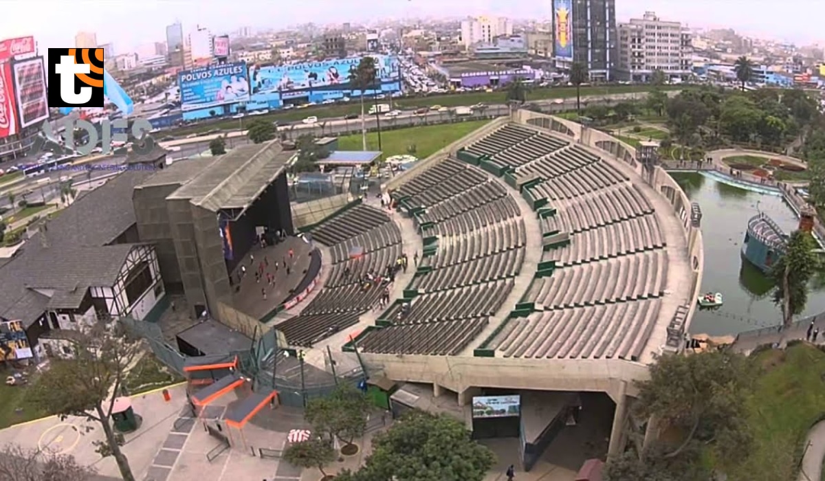 El plan incluye la construcción de un teatro techado en una nueva ubicación, lo que permitirá la ampliación de la laguna existente y la realización de espectáculos durante todo el año.