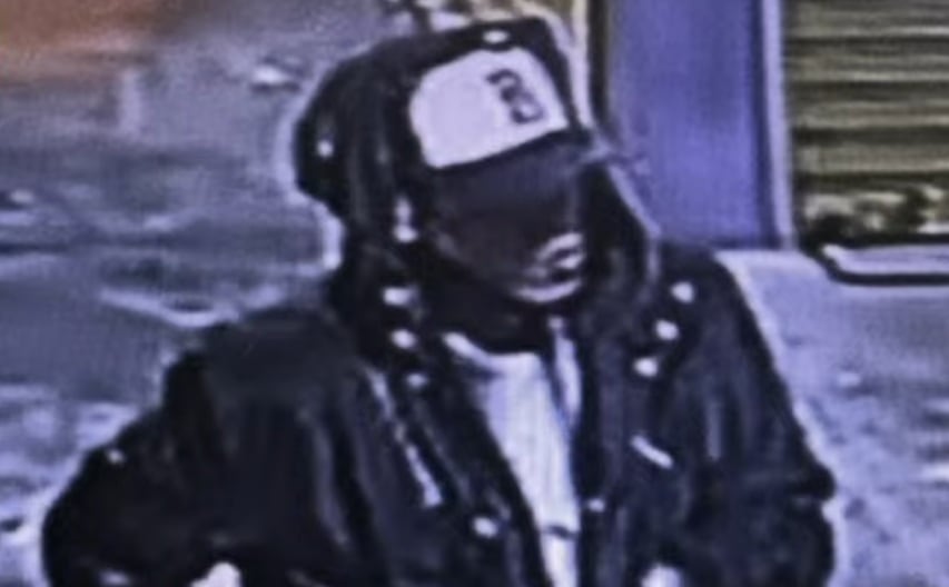 Rostro del sicario fue captado por las cámaras de seguridad (24 Horas)