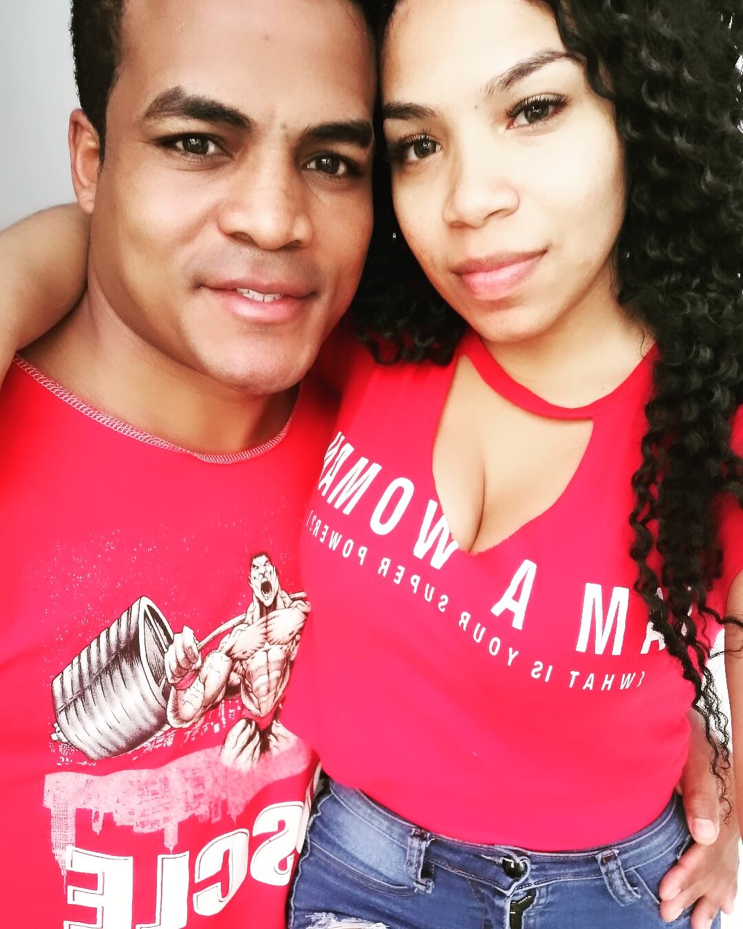 David Zegarra junto a su novia Yoanna Salazar