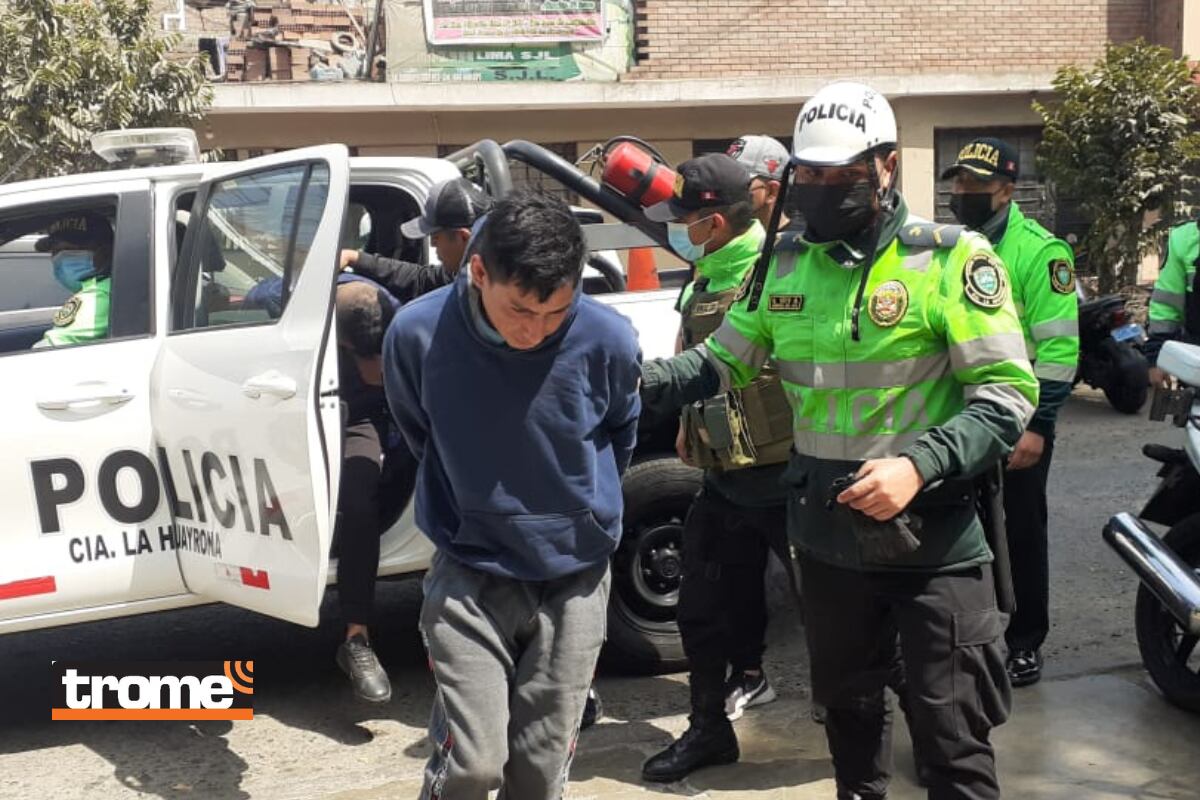 Cuatro sujetos, entre ellos un menor de 17 años, fueron intervenidos. (fotos: Mónica Rochabrum/trome)