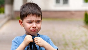 Mi hijo llora cuando lo dejo en el colegio, ¿qué hago?