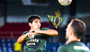Real Betis no puede oficializar fichaje de Rafael Guzmán por esta increíble razón