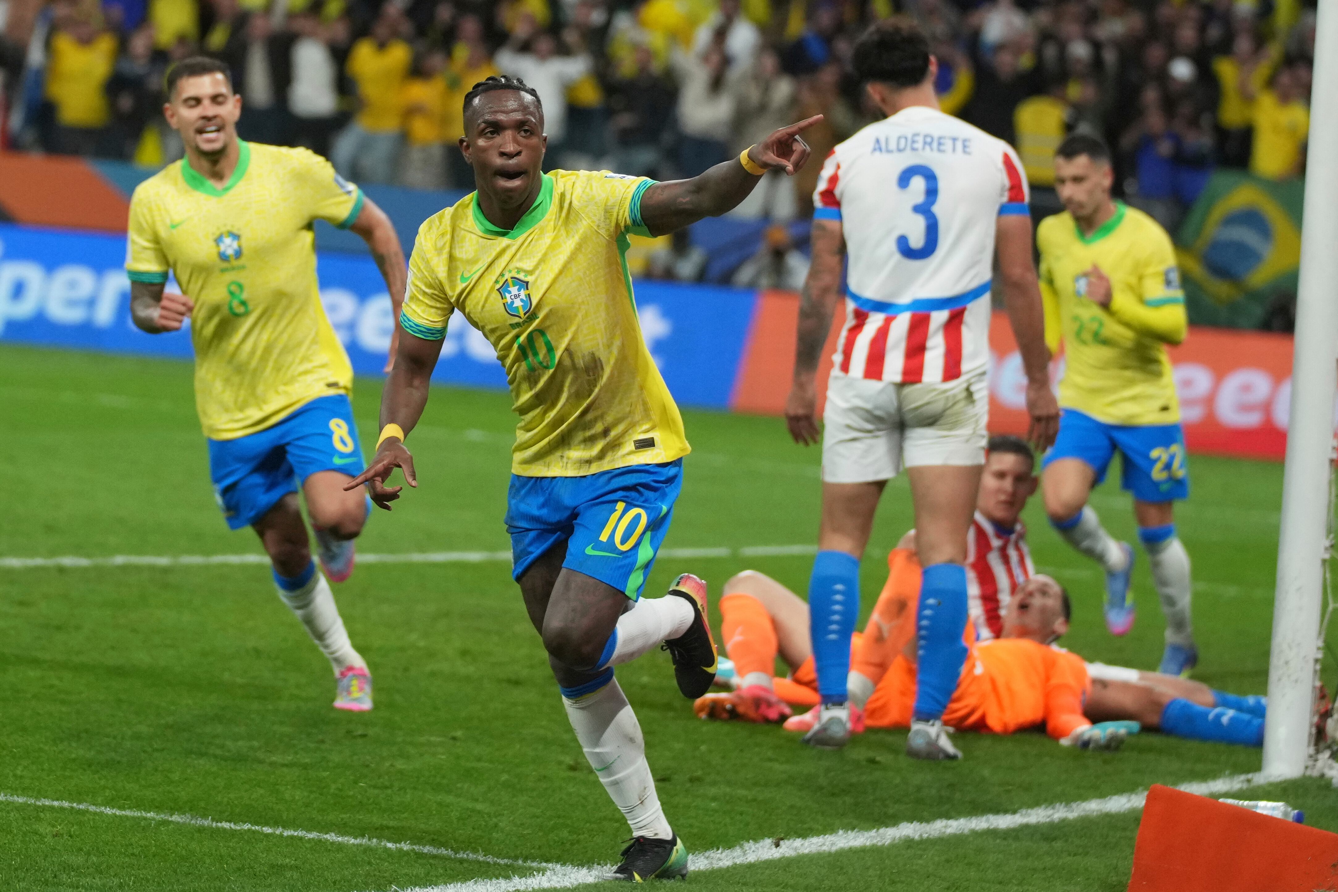 Vinicius Jr. marcó el gol de la victoria de Brasil sobre Paraguay. (Agencias)