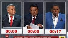 Carlos Álvarez sorprende en el debate presidencial con imitación de César Acuña | VIDEO