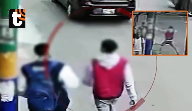 ¡Salió del colegio y casi lo matan! Escolar es apuñalado tres veces por exalumno en plena calle de SMP