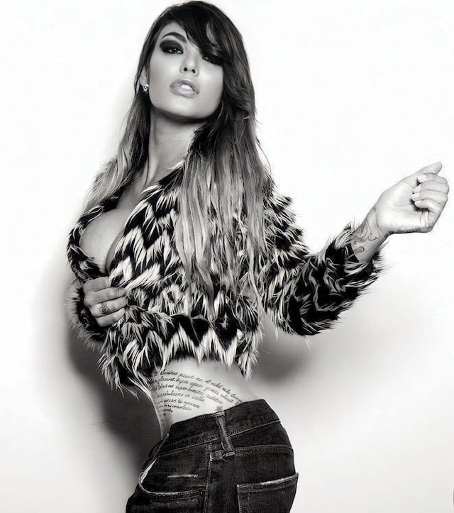 Angie Jibaja y sus fotos más sensuales. Foto: Instagram angiejibajacl