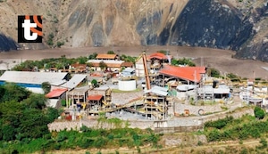 Pataz: tres trabajadores heridos por delincuentes que tomaron unidad de la minera Poderosa