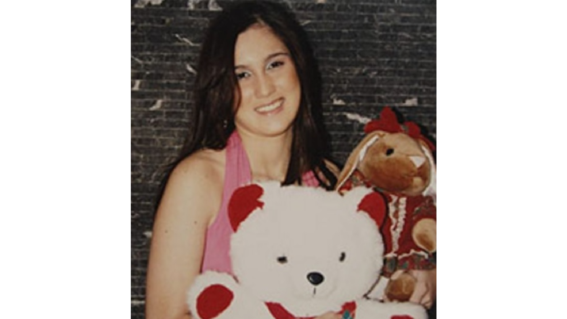 Stephany Flores fue asesinada en el 2010 tras salir con Joran van der Sloot de un casino.