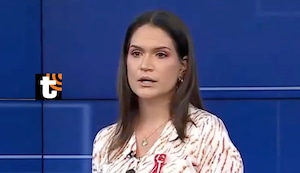 Lorena Álvarez es sorprendida EN VIVO por sismo y así reaccionó: “Nos calmamos, respiramos hondo”