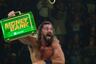WWE: Seth Rollins se impone en la lucha de escaleras y es el ‘Sr. Money in the Bank 2025′