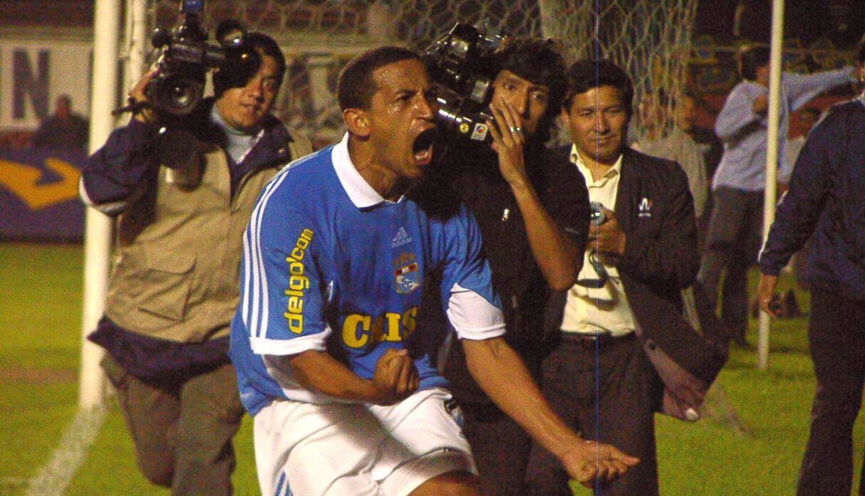 Descentralizado 2002: Jorge Soto anotó el gol del título de Sporting Cristal. (USI)