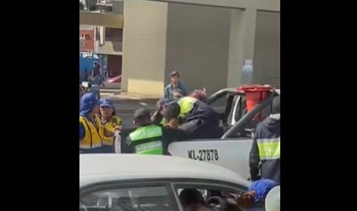 Conductor es baleado por presunto sicario cerca de estación Bayóvar de la Línea 1 del Metro de Lima. Foto: Captura de video.