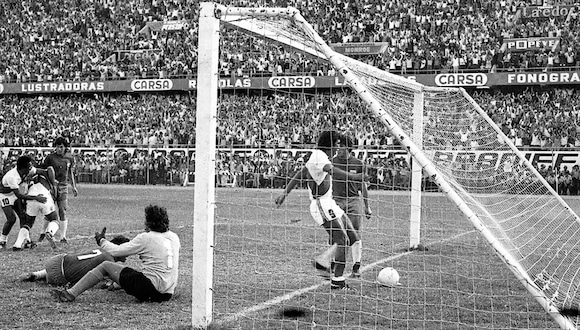 El Búho recordó los históricos partidos de Perú y Chile en las Eliminatorias para 1974 y 1978.