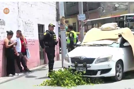 Rímac: Sicarios matan a balazos a hombre en su auto a plena luz del día