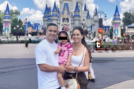 Melissa Klug y Jesús Barco estuvieron en Disney junto con su pequeña hija