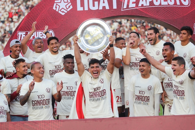 Celebración de Universitario como ganador del Torneo Apertura (Fotos: Jesús Saucedo)