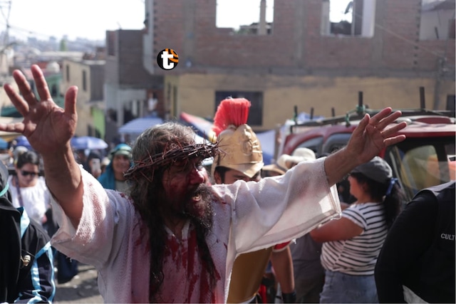 Impactantes imágenes del Vía Crucis de Cristo Cholo. (Fotos: Julio Reaño/@photo.gec)