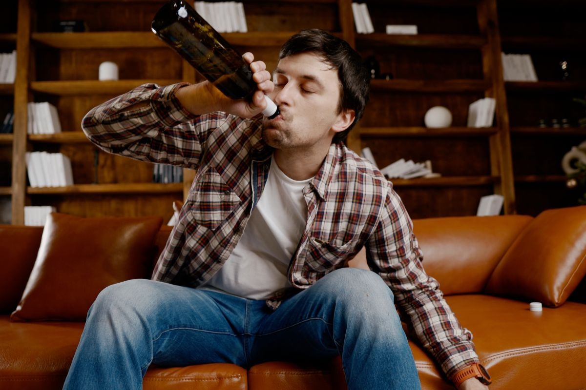 Esta noche no hay que desbandarse ni tomar como cosaco (Foto: Yelizaveta Tomashevska / iStock)