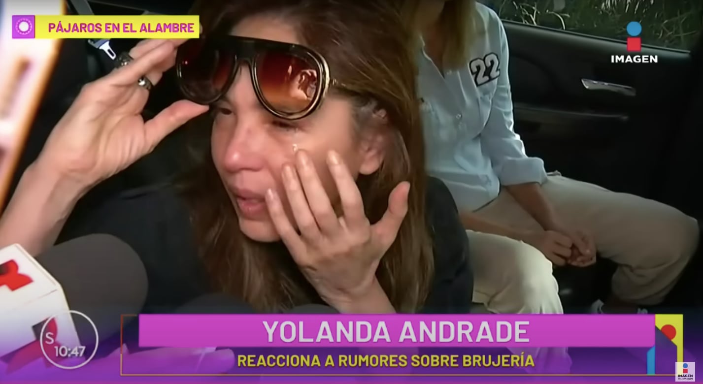 Yolanda Andrade mostrando el malestar en su ojo (Foto: Sale el Sol)