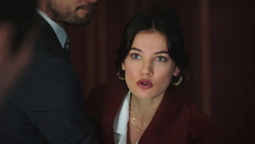 Ceylin se enfrenta a Yekta en la telenovela "Secretos de familia" (Foto: Ay Yapım)