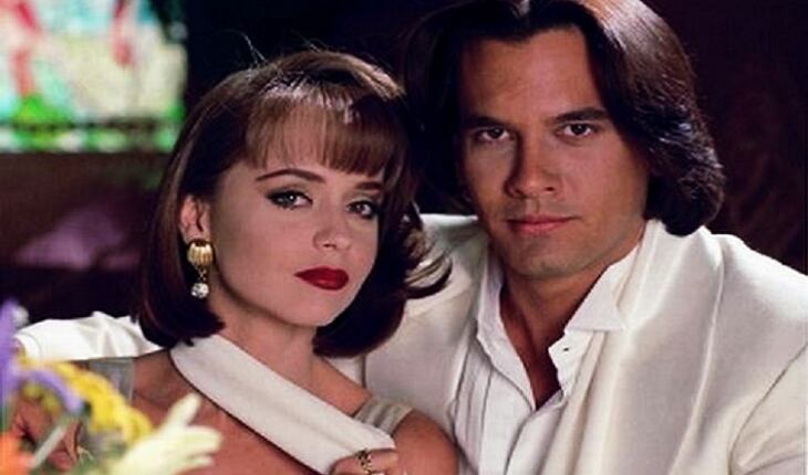 Mario Cimarro en "La Usurpadora" junto a Gaby Spanic (Foto: Televisa)