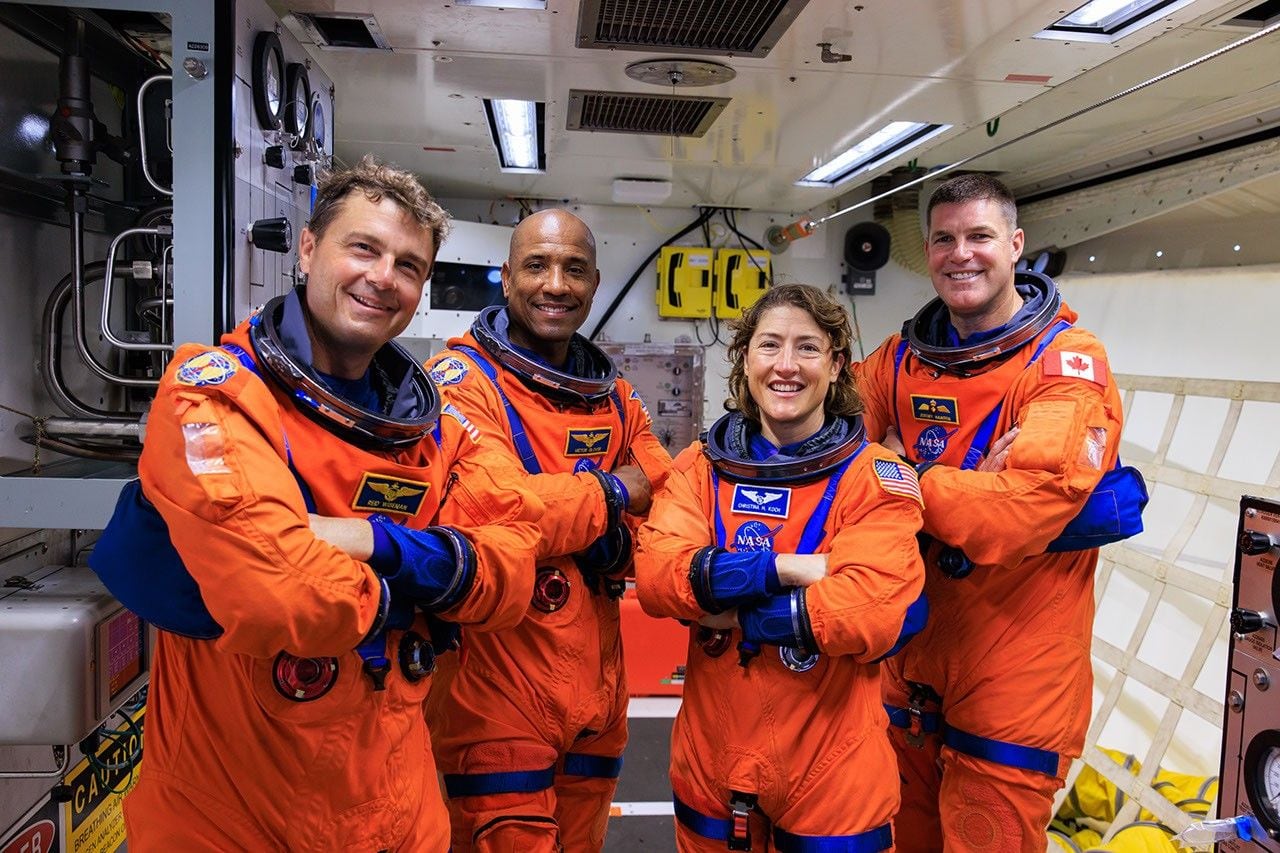 Los astronautas de Artemisa II son Reid Wiseman, Victor Glover y Christina Koch, de la Nasa, y Jeremy Hansen, de la CSA (Agencia Espacial Canadiense).