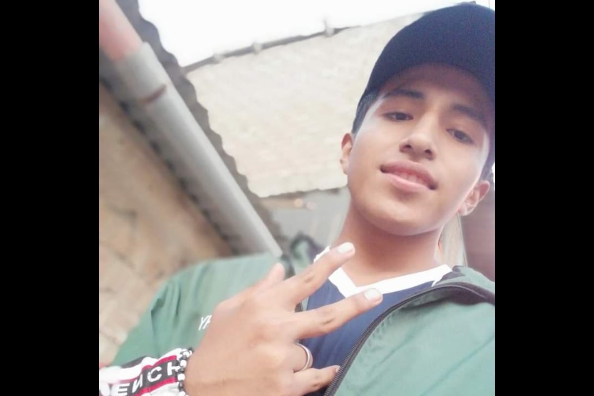 Dos jóvenes, uno de ellos padre de familia, son asesinados por barristas de la 'U' en Villa María del Triunfo.