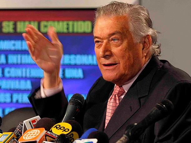 Gabriel Calvo asegura que Genaro Delgado Parker le debe 80 mil soles.